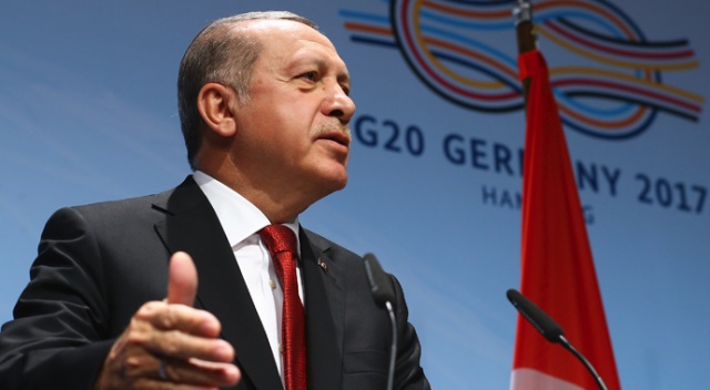 Demirtaş&#039;ı soran Kürt gazeteciye Erdoğan&#039;dan cevap: Teröristtir!