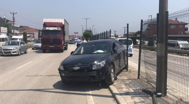 Düzce'de kaza, yaralılar var Düzce'de kaza, yaralılar var