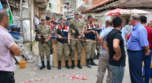 Eski erkek arkadaşı 17 yaşındaki genç kızı bıçaklayarak öldürdü