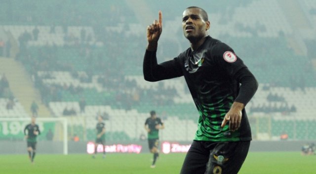 Fenerbahçe’de Ricardo Vaz Te sürprizi Fenerbahçe’de Ricardo Vaz Te sürprizi