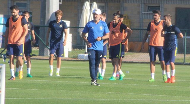 Fenerbahçe idmanında görünmez kaza Fenerbahçe idmanında görünmez kaza