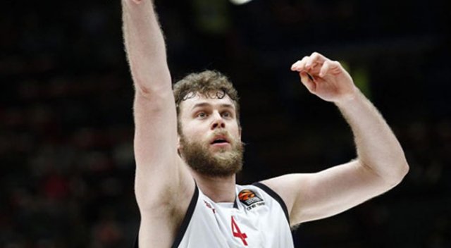 Fenerbahçe Nicolo Melli ile anlaştı Fenerbahçe Nicolo Melli ile anlaştı