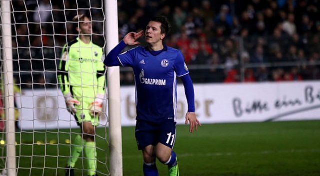 Galatasaray'da yeni hedef Konoplyanka Galatasaray'da yeni hedef Konoplyanka