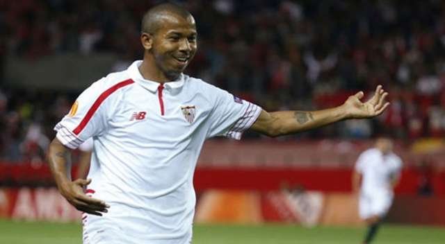 Galatasaray'ın istediği Mariano'nun menajeri İstanbul'da Galatasaray'ın istediği Mariano'nun menajeri İstanbul'da