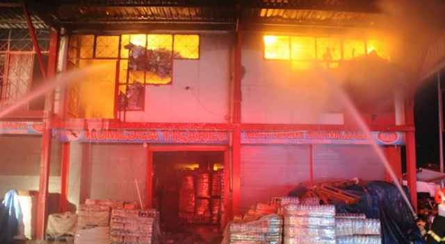 Gaziantep&#039;te milyon liralık yangın