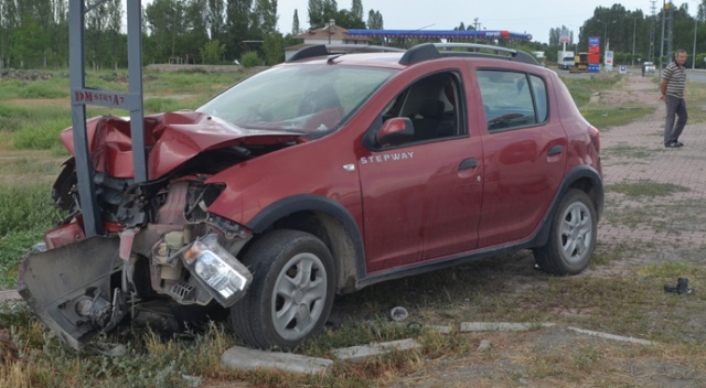 Iğdır'da feci kaza: 1 ölü Iğdır'da feci kaza: 1 ölü