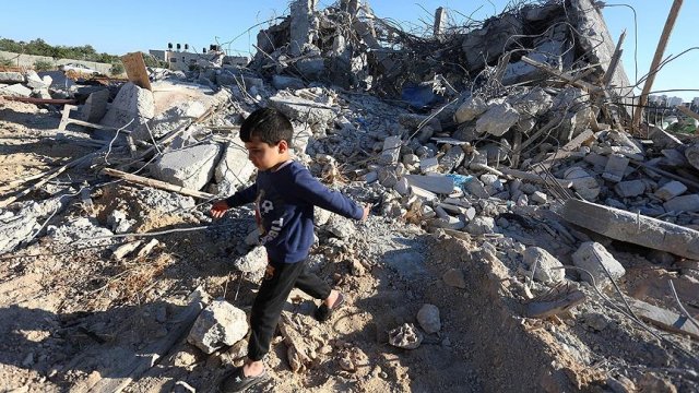 İsrail Doğu Kudüs'te Filistinli bir ailenin daha evini yıktı İsrail Doğu Kudüs'te Filistinli bir ailenin daha evini yıktı