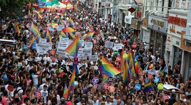 İstanbul Valiliği LGBT yürüyüşüne izin vermedi