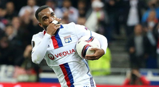 Lacazette transferinde sona doğru! Lacazette transferinde sona doğru!