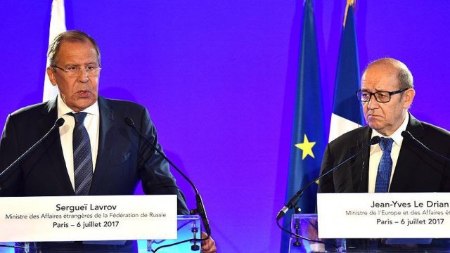 Lavrov: Uluslararası terör bizim bir numaralı önceliğimiz