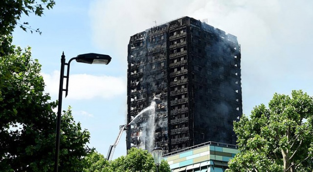 Londra&#039;daki yangında tüyler ürperten şüphe