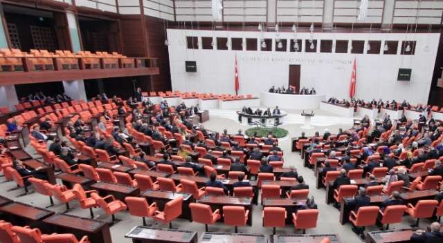 Meclis iç tüzük teklifi alt komisyona sevk edildi Meclis iç tüzük teklifi alt komisyona sevk edildi