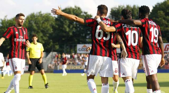 Milan’da 10 numara Hakan’ın! Milan’da 10 numara Hakan’ın!
