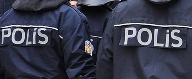 Polis memuruna FETÖ&#039;den 1,5 yıl hapis