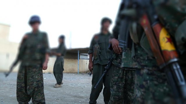 PYD/PKK Arap çocukları saflarına katıyor PYD/PKK Arap çocukları saflarına katıyor