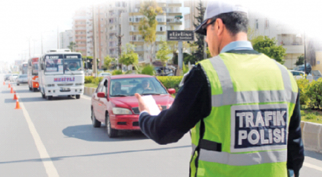 Resmî araçlara sıkı denetim Resmî araçlara sıkı denetim