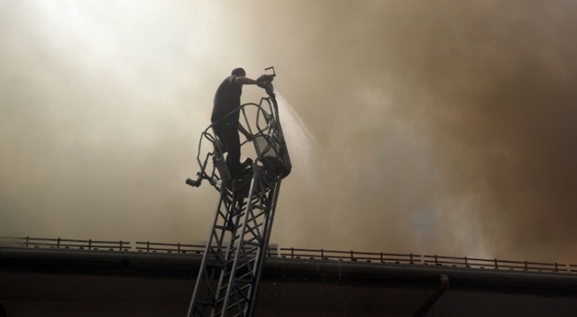 Sivas’ta korkutan yangın