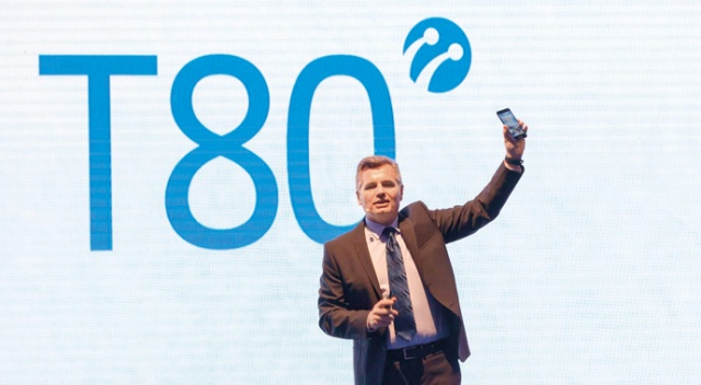 T80 ile fotoğrafta 3D dönemi T80 ile fotoğrafta 3D dönemi