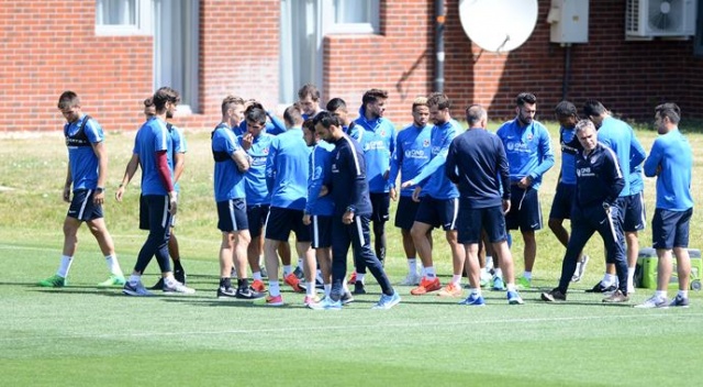 Trabzonspor, kampın sonuna geldi. Trabzonspor, kampın sonuna geldi.