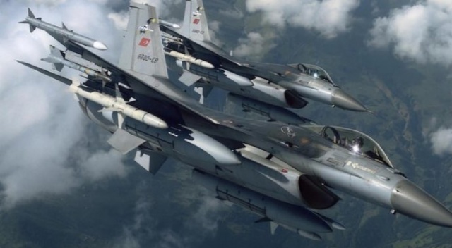 TSK'dan Tendürek Dağı'nda hava harekâtı TSK'dan Tendürek Dağı'nda hava harekâtı