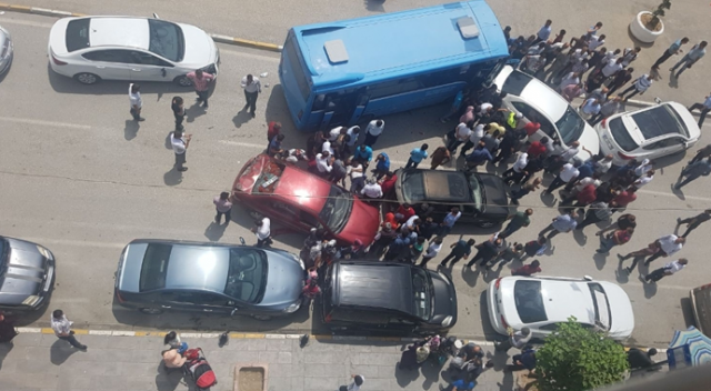 Van’da 6 araç birbirine girdi