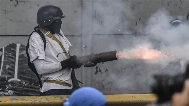 Venezuela'da kurucu meclis seçimi protesto edildi Venezuela'da kurucu meclis seçimi protesto edildi