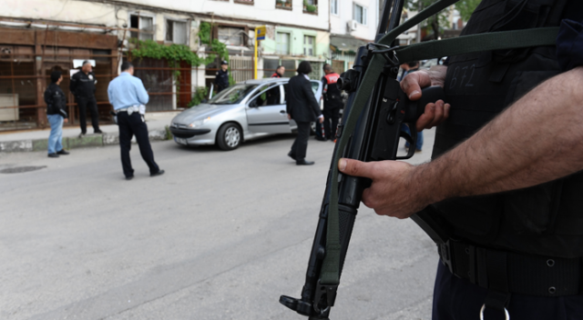 Bursa polisinden uyuşturucuya geçit yok