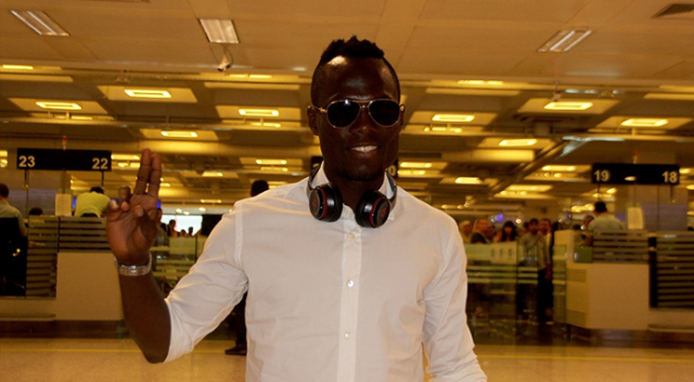 Bursaspor'un yeni transferi geldi! Bursaspor'un yeni transferi geldi!