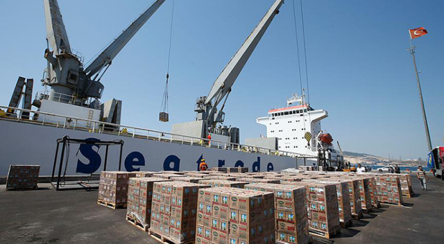 Ege'de dış ticaret hacmi 21 milyar dolara ulaştı Ege'de dış ticaret hacmi 21 milyar dolara ulaştı