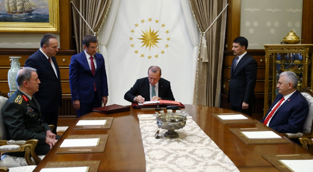 Erdoğan, YAŞ kararlarını imzaladı