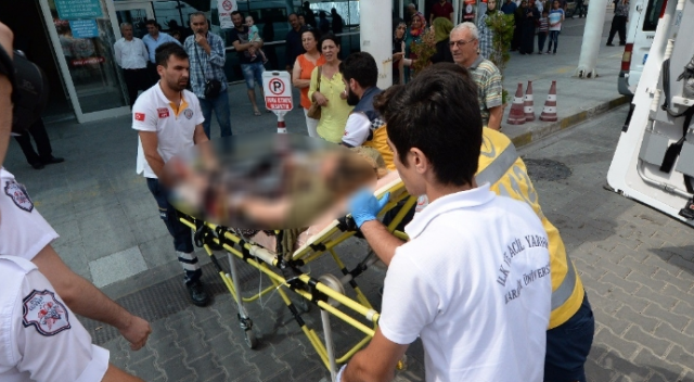İki aile arasında silahlı kavga: 15 yaralı İki aile arasında silahlı kavga: 15 yaralı
