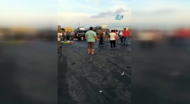 Kocaeli'de zincirleme facia: 6 ölü, 3 yaralı Kocaeli'de zincirleme facia: 6 ölü, 3 yaralı