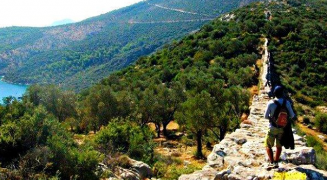 Likya Yolu'nda kaybolan öğrenciler bulundu Likya Yolu'nda kaybolan öğrenciler bulundu