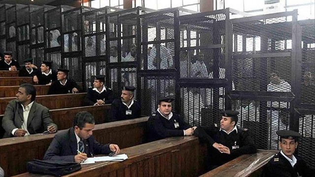Mısır'da 296 kişi daha terör listesinde Mısır'da 296 kişi daha terör listesinde