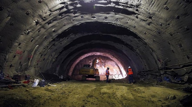 Sabuncubeli Tüneli'nde ışığa 264 metre kaldı Sabuncubeli Tüneli'nde ışığa 264 metre kaldı