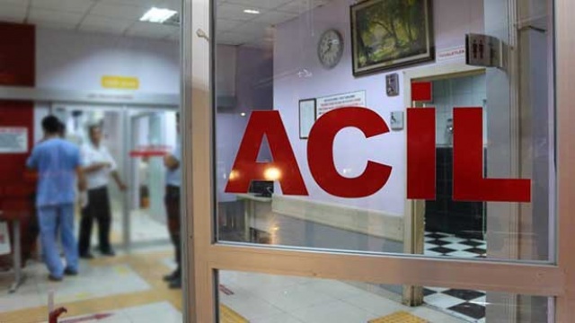 Sivas'ta feci kaza: 9 yaralı Sivas'ta feci kaza: 9 yaralı