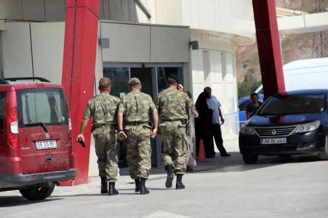 Valilikten zehirlenen askerlere ilişkin açıklama Valilikten zehirlenen askerlere ilişkin açıklama