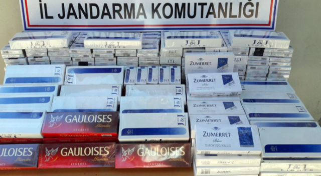Yolcu otobüsünde kaçak sigara yakalandı Yolcu otobüsünde kaçak sigara yakalandı