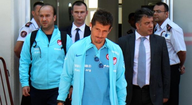 37 yaşındaki Emre'den utanın 37 yaşındaki Emre'den utanın
