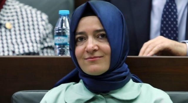 Aile Bakanı Kaya, Gaziantepli öğrencilerle buluştu Aile Bakanı Kaya, Gaziantepli öğrencilerle buluştu