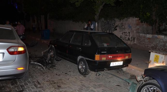 Aydın'da 2 otomobil çarpıştı: 1 kişi öldü, 4 yaralı var
