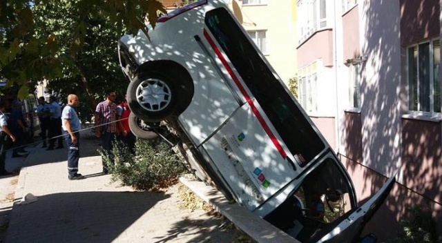 Balıkesir&#039;de zincirleme kaza, yaralılar var
