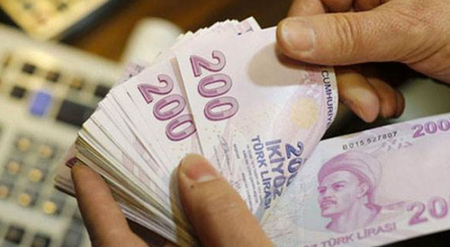 Bankaların kasası doluyor, faiz inecek