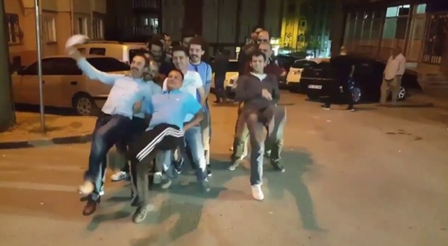 Bingöl Valiliğinden dikkat çeken açıklama: Halay çekenler yandı