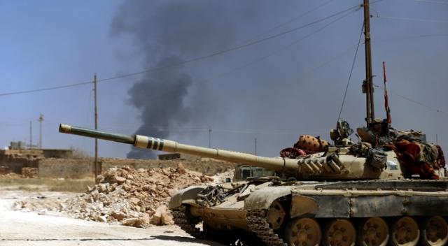 Irak ordusu DEAŞ’ı Ramadi’den çıkardı