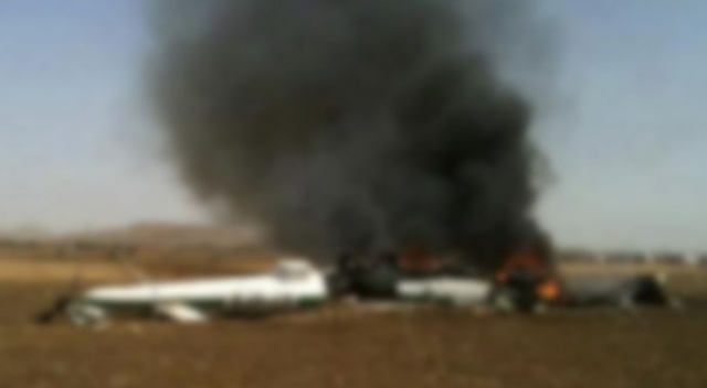 İran'da askeri helikopter düştü İran'da askeri helikopter düştü