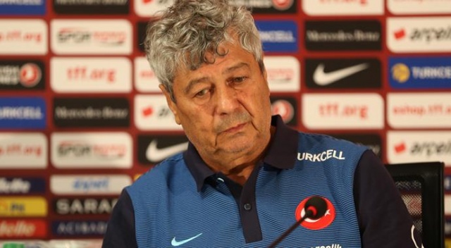 Türkiye Hırvatistan maçı öncesi Lucescu&#039;dan sürpriz karar!