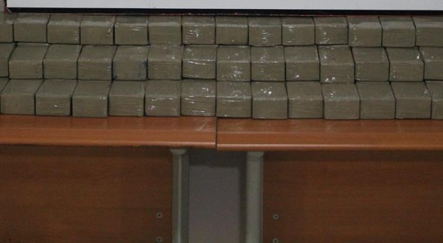 Van&#039;daki uyuşturucu operasyonunda 46 kilo eroin ele geçirildi
