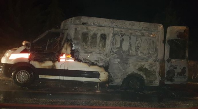 Ambulansta çıkan yangın hakkında inceleme başlatıldı Ambulansta çıkan yangın hakkında inceleme başlatıldı