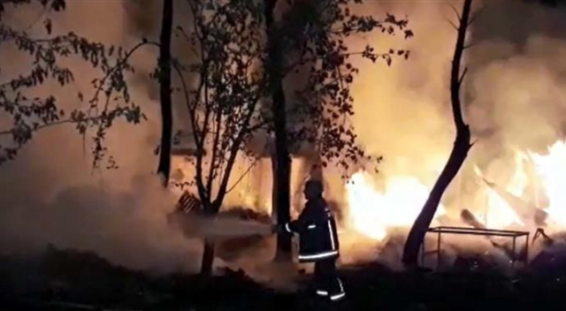 Ankara Pursaklar&#039;da korkutan yangın